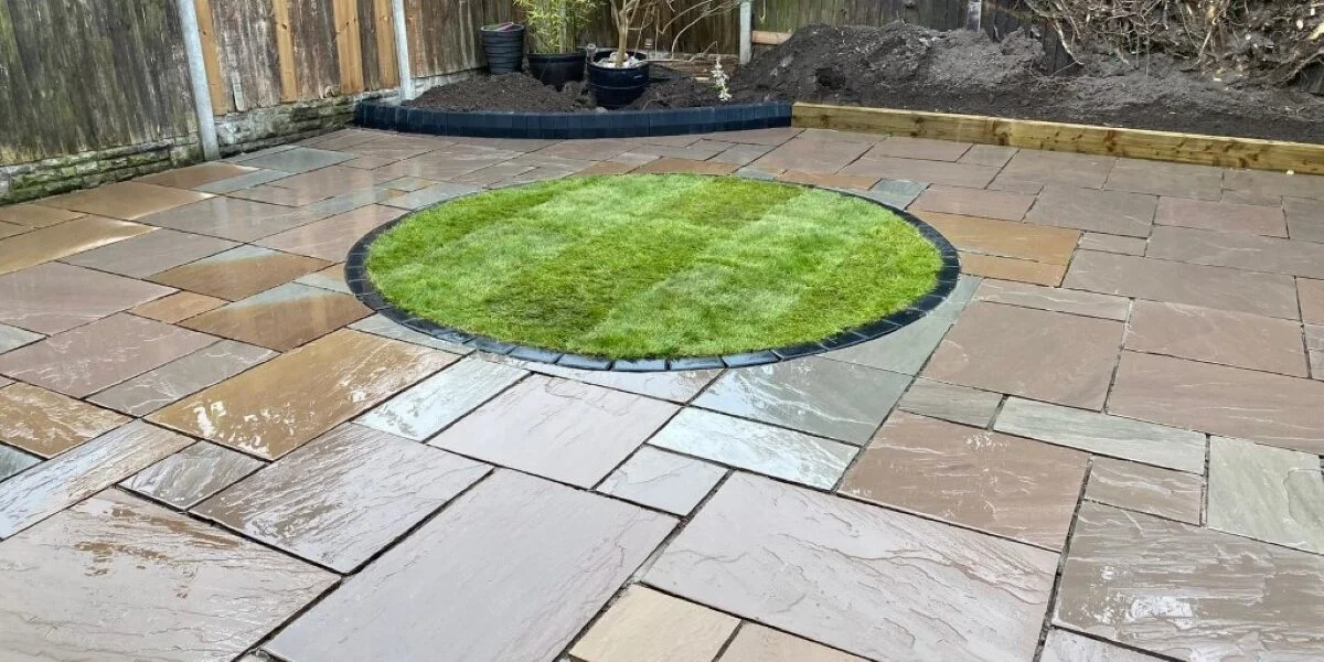 Patios Mostyn